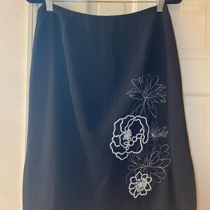 🖤Charter Club 🆕🖤Black Skirt with White Floral Design🖤